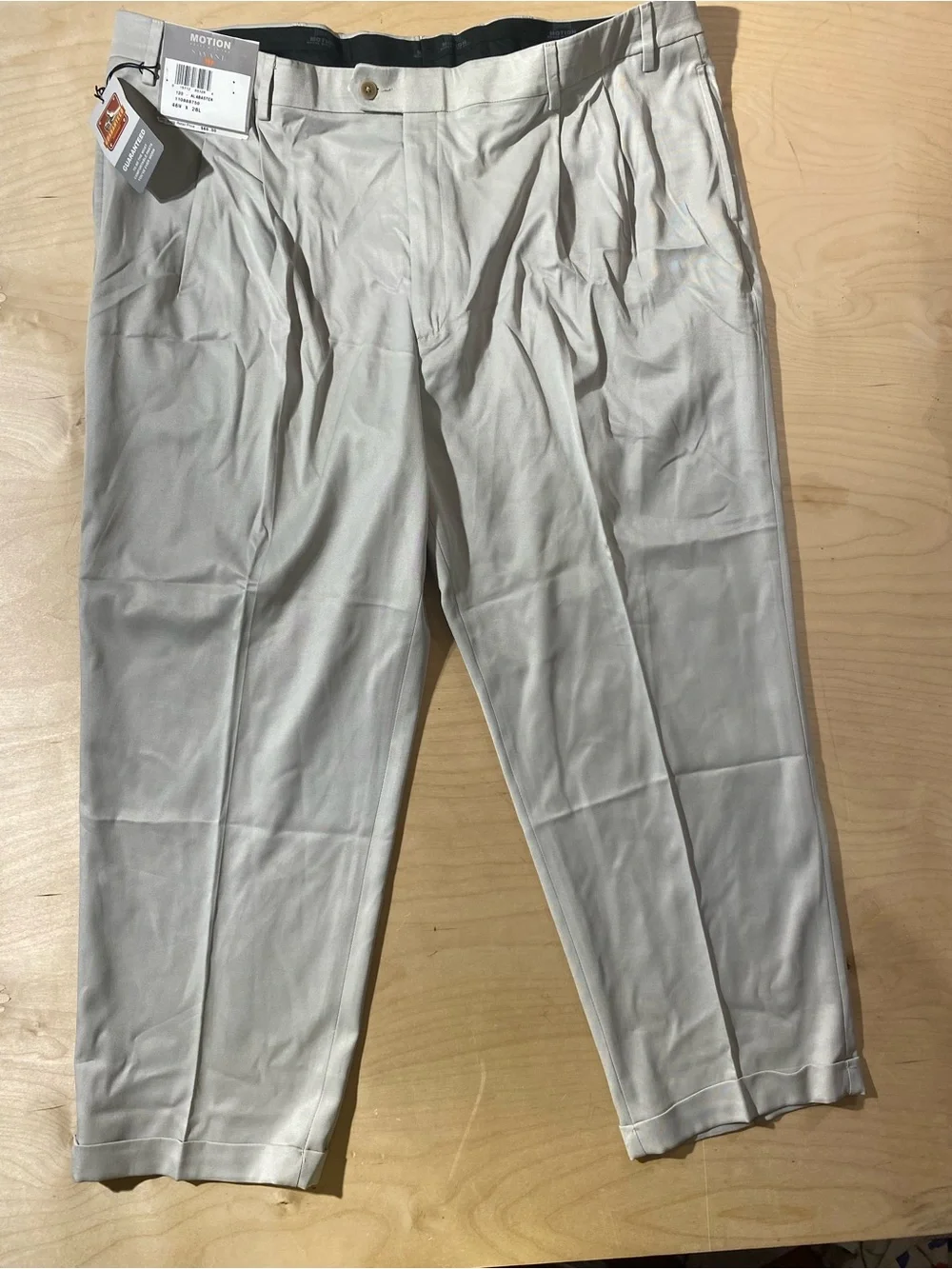 Savane Men's Motion Stretch Dress Pants - Light Gray 46 x 28 (SX)